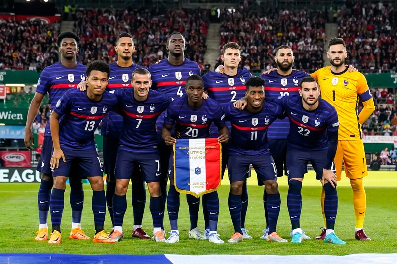 サッカーフランス代表チームのトレーニングウエア ユニフォーム