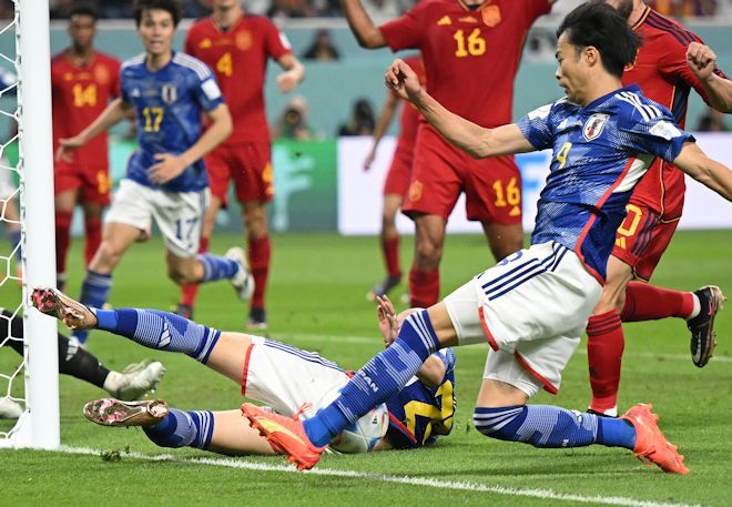 サッカー日本代表 田中碧 W杯vsスペイン ゴールシーン 1st 270枚限定