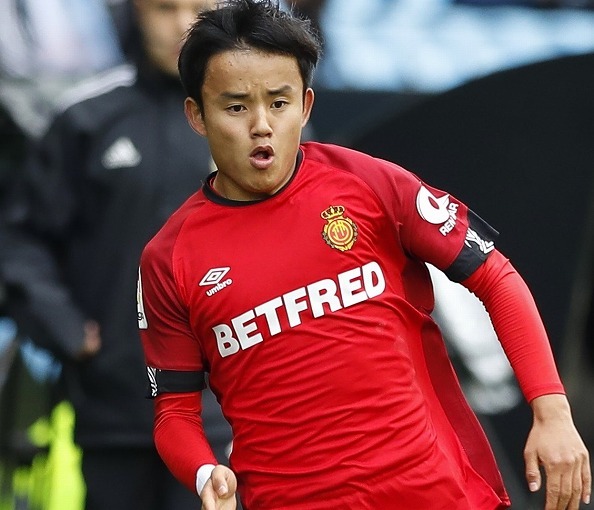 バルサとレアルを天秤にかけた18歳のプロフェッショナリズムに脱帽 2019日本サッカー界の衝撃５大ニュース サッカーダイジェストweb